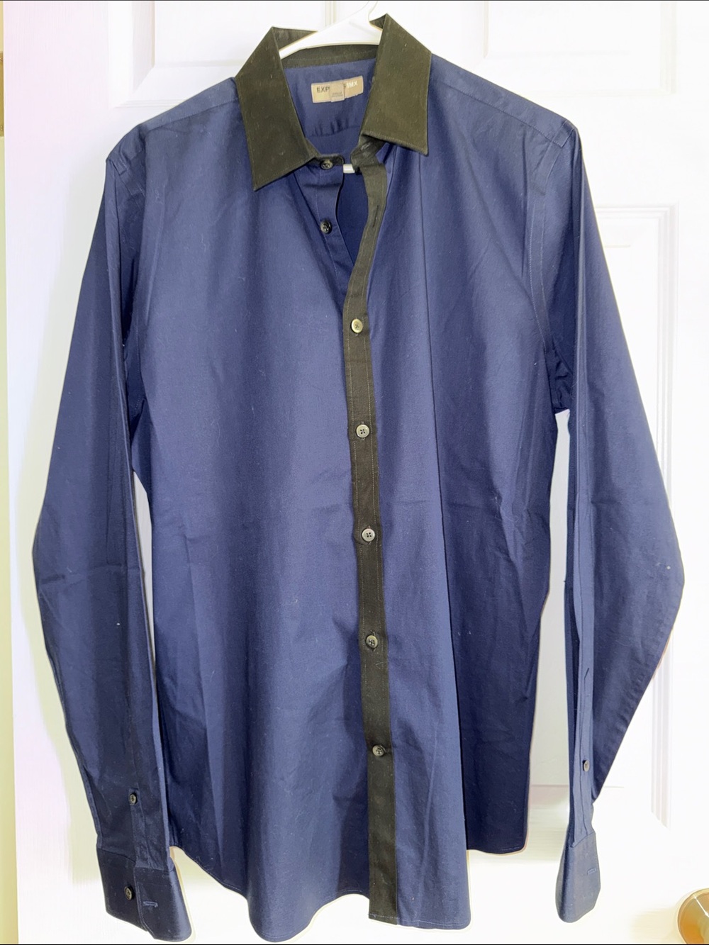 Men's Navy Blue Contrast-Trim Dress Shirt